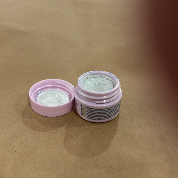 multi-action BLUE reScue
CLAY RENEWAL MASK
action 7g - Picture 4 of 4